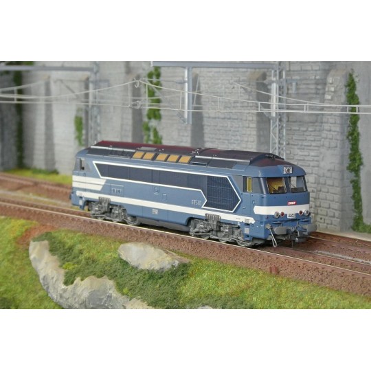 Roco_7310072-Roco 7310072 SNCF 68540 Diesel Locomotive, blue livery, digital sound