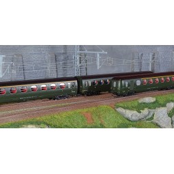 Ree Modeles VB494 Set de 3 voitures allégées "Saucisson", ETAT, A8/B10/A6d, vert 306, ep. III, éclairé, éclairé Ree Modeles VB-4