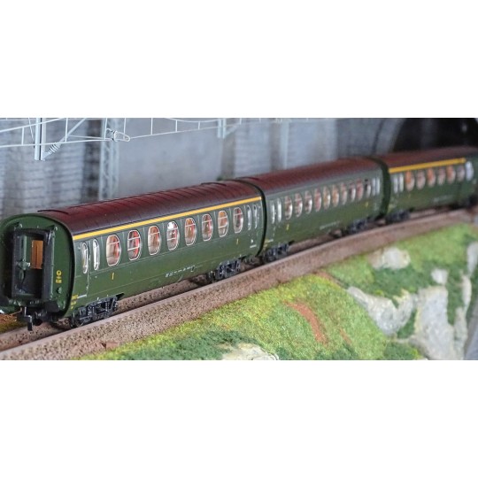 VB-494-Ree Modeles VB494 Set de 3 voitures allégées "Saucisson", ETAT, A8/B10/A6d, vert 306, ep. III, éclairé, éclairé