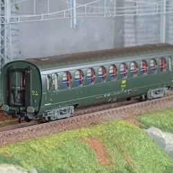 Ree Modeles VB502 Voiture allégée "Saucisson", ETAT, B10, vert 301, ep. IV, éclairé Ree Modeles VB-502 - 1