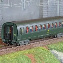 Ree Modeles VB503 Voiture allégée "Saucisson", ETAT, B10, vert 301, ep. IV, éclairé Ree Modeles VB-503 - 1