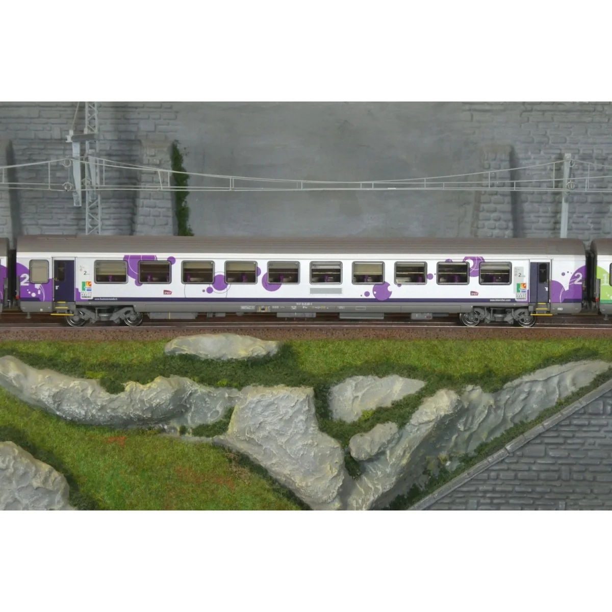 LS Models 41251DC Set of 3 passenger cars (VU + VTU), driving trail...