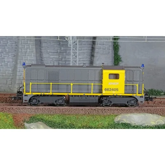Roco_7310006-Roco 7310006 BB 62405 diesel locomotive, SNCF, yellow/grey livery, Nouille logo, digital sound