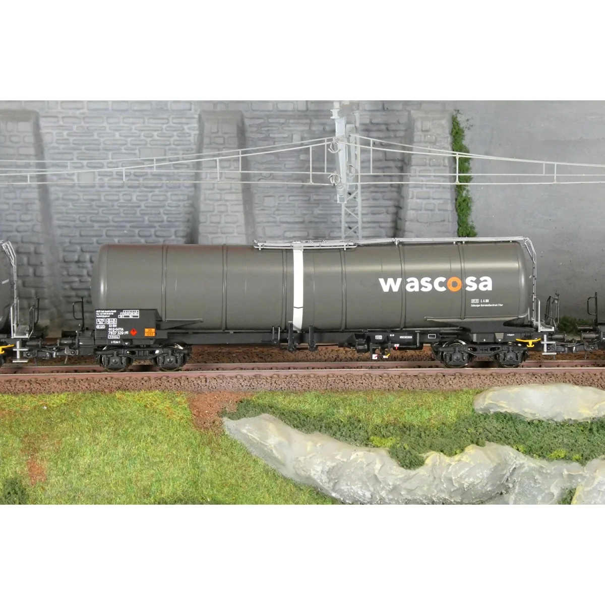 Roco 6600143 Set de 3 wagons citernes à bogies, type Zacns, Wascosa Roco Roco_6600143 - 4