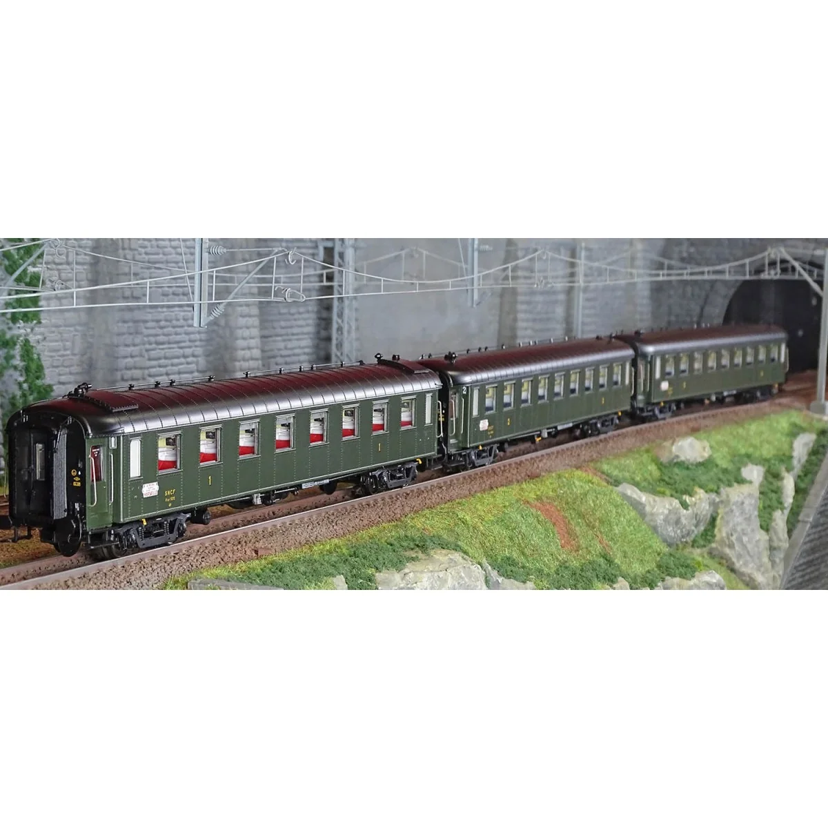 Models Word 1002-2 Set de 3 Voitures OCEM RA, A8 + 2x B9, LE MISTRAL, Paris - Marseille, éclairées Models World MW_1002-1 - 2