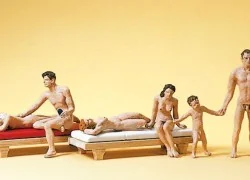 Preiser 10439 Figures, Nudist Couples on the Beach - Preiser - PREI...