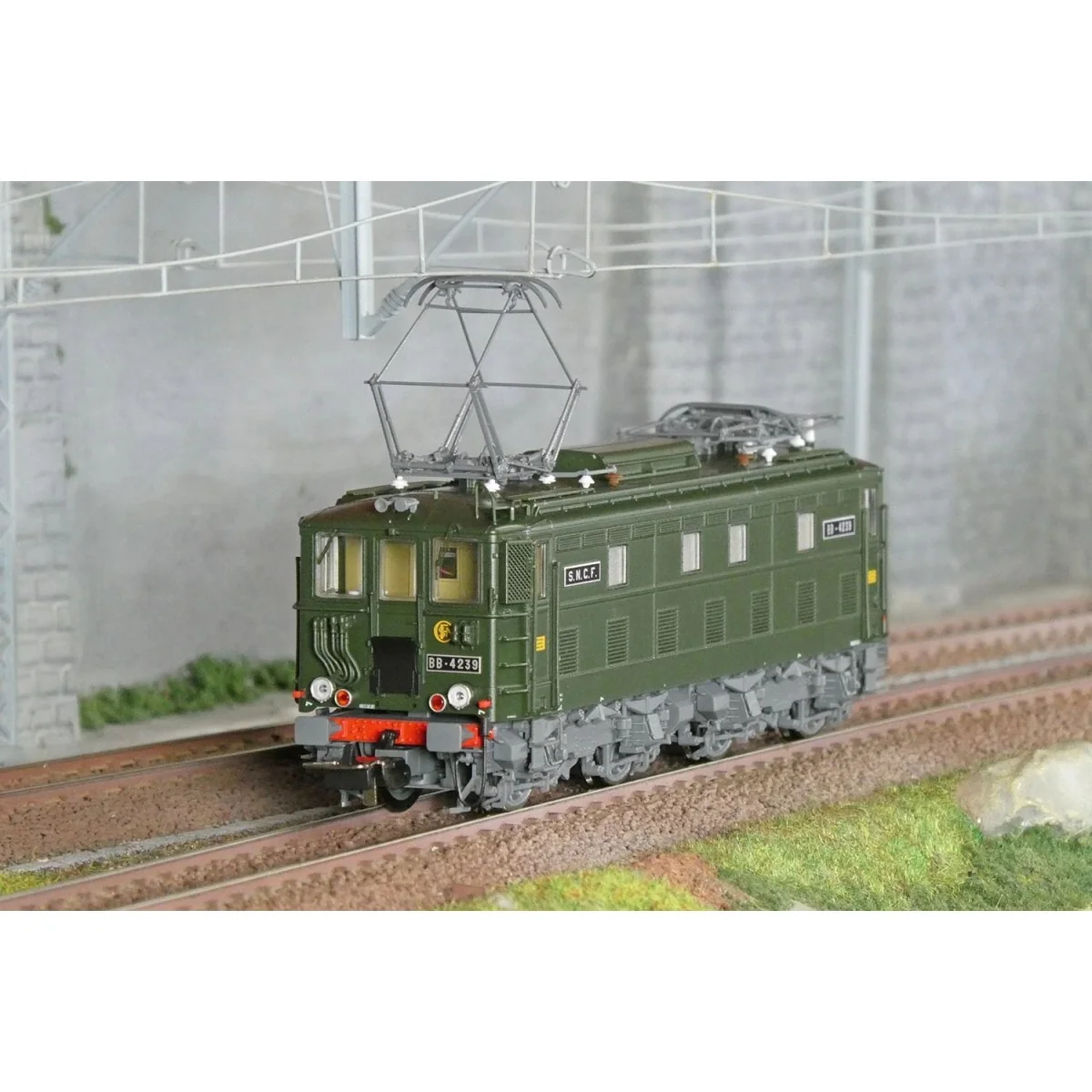Piko 97429 Locomotive électrique BB 4200, manoeuvre Piko Piko_97429 - 1 Piko 97429 Locomotive électrique BB 4200, manoeuvre Piko Piko_97429 - 1