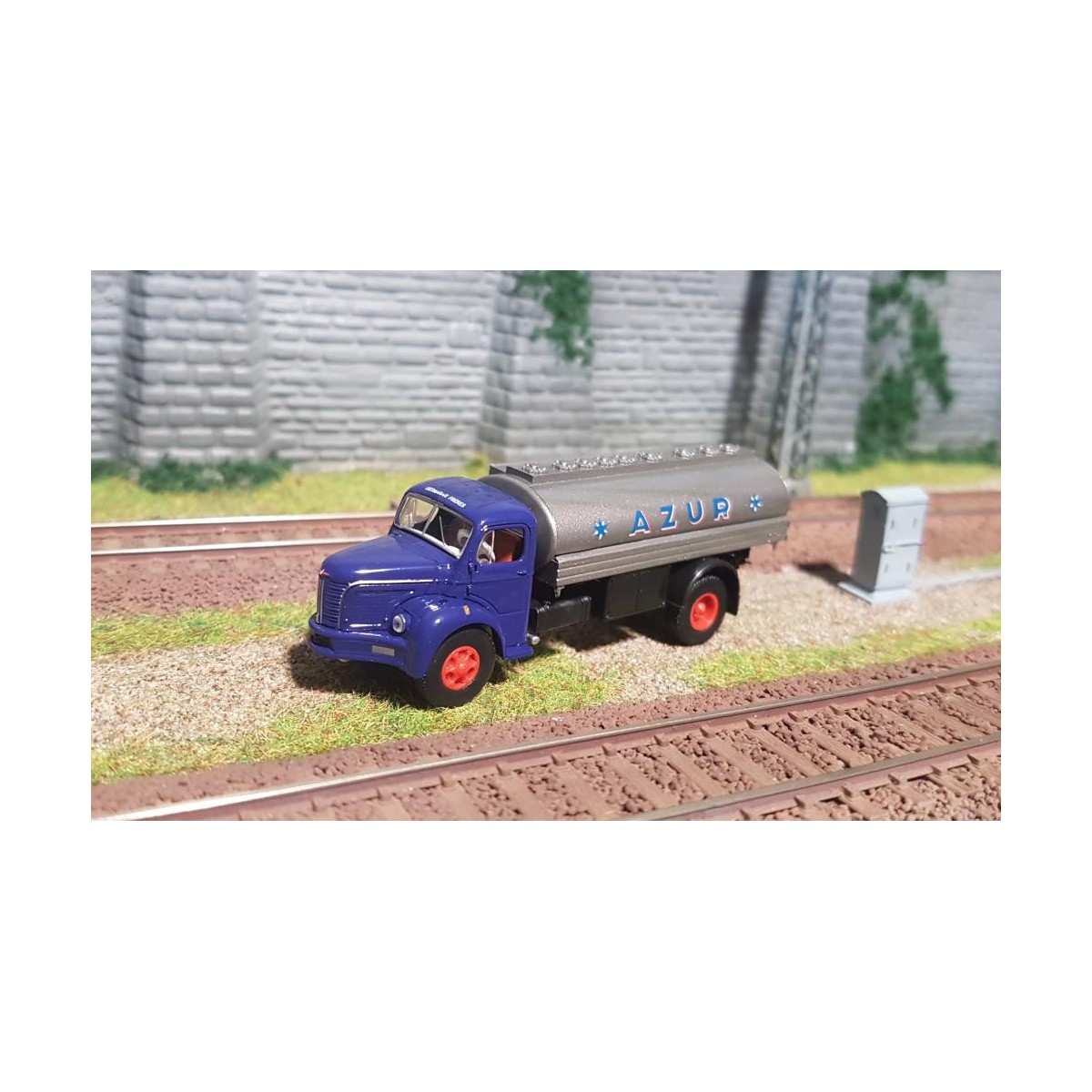 Sai 2614 Berliet GLR 8 rigid truck, tanker, AZUR - Sai_2614