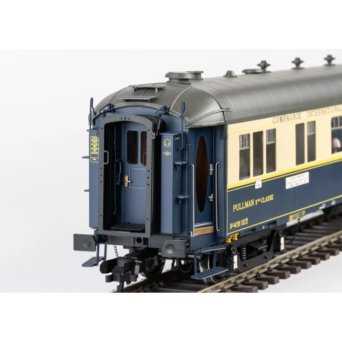 Marklin 58000 Set de 6 voitures CIWL, EDELWEISS Pullman Express, echelle 1 Marklin MARKLIN_58000 - 10 Marklin 58000 Set de 6 voitures CIWL, EDELWEISS Pullman Express, echelle 1 Marklin MARKLIN_58000 - 10