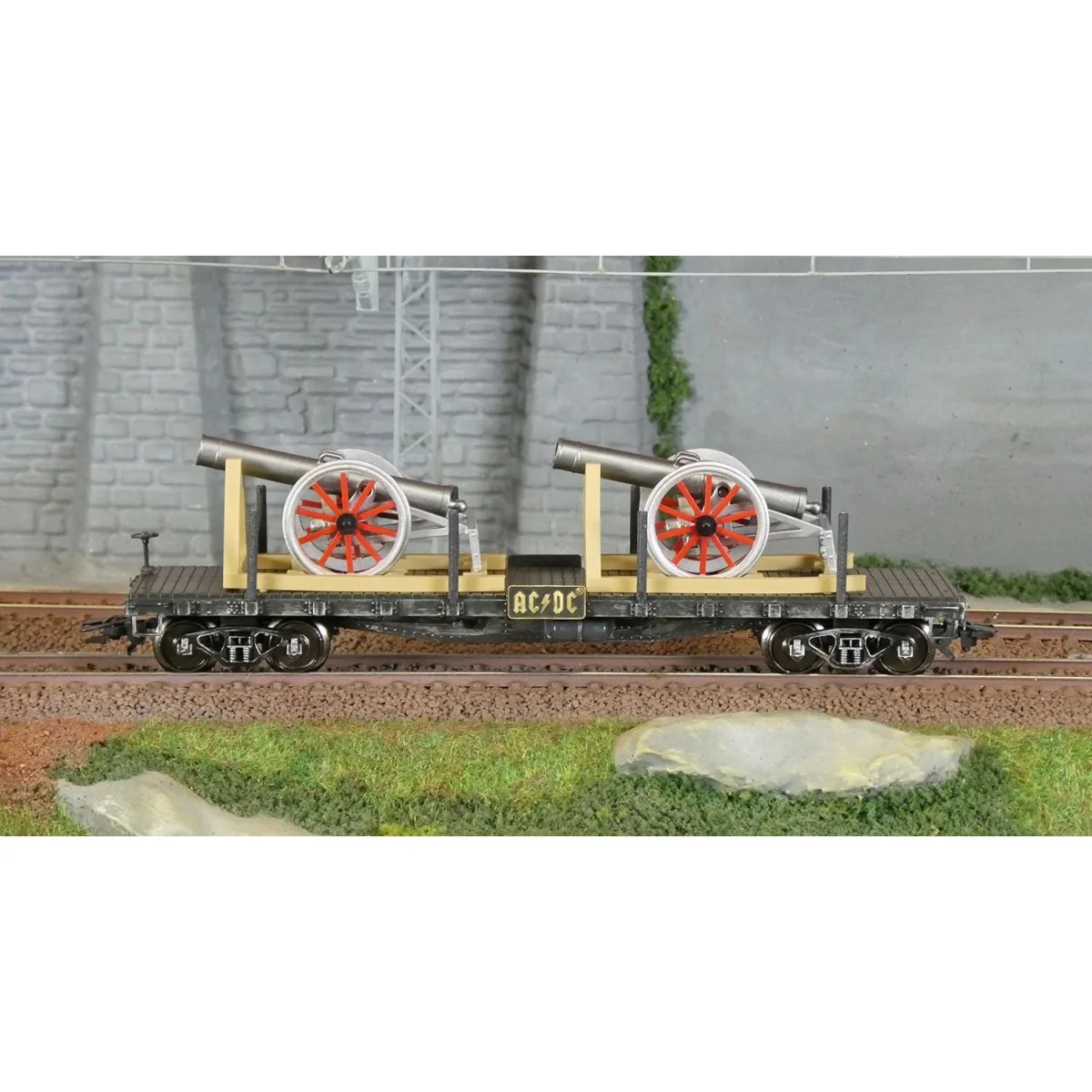 Marklin 46930 Wagon plat "For Those About To Rock", AC/DC Marklin Marklin_46930 - 2