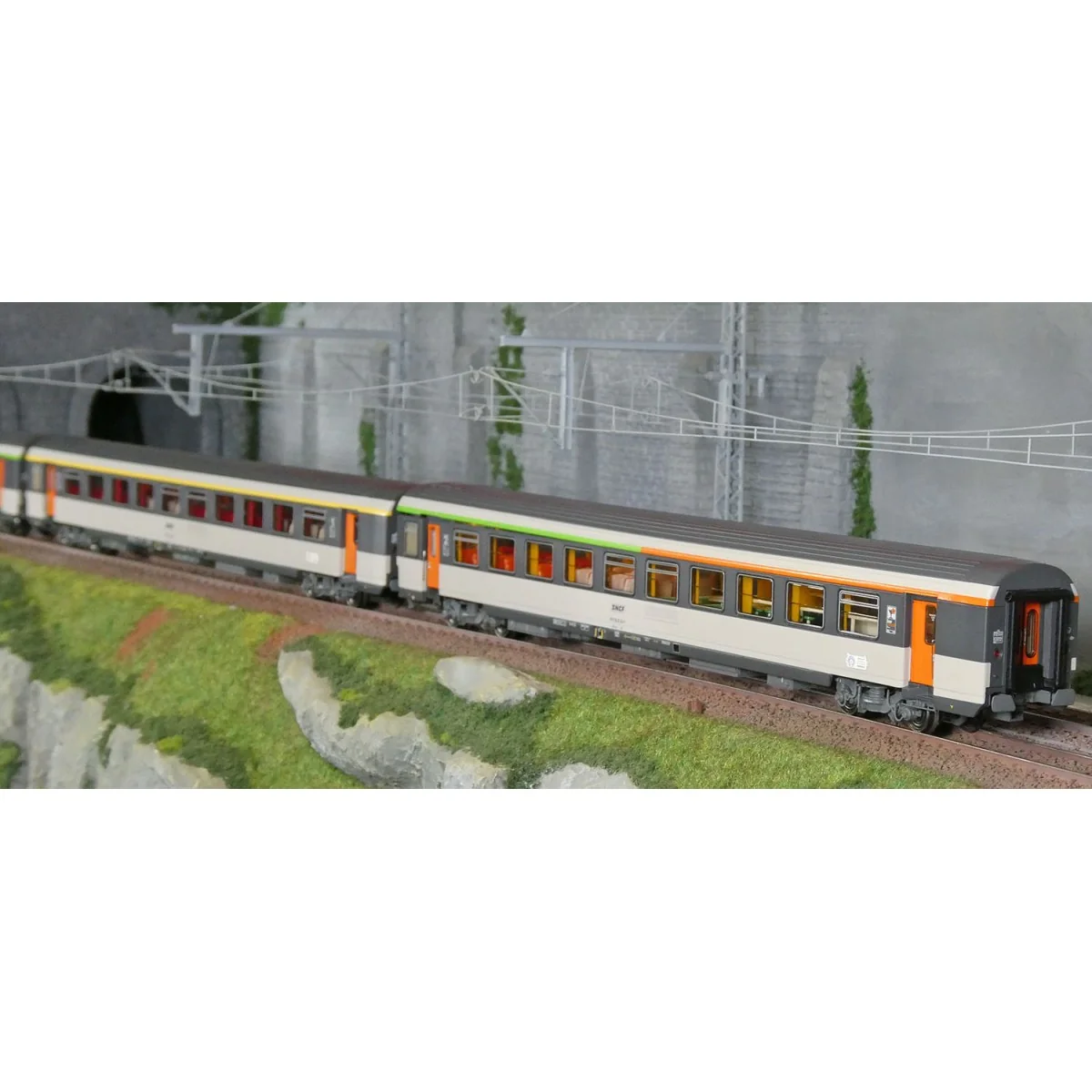 LS Models 41998 Set de 3 voitures corail VTU, SNCF, Le Montaigne, B5rtux / A10rtu / B11rtu, logo encadré, éclairée Ls models LSM