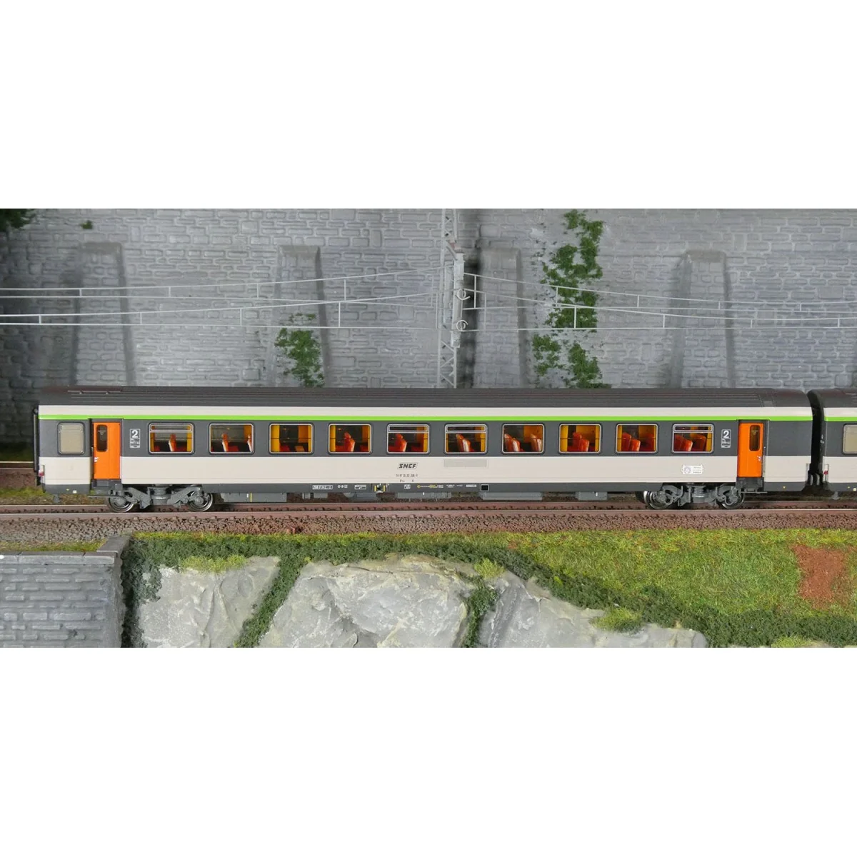 LS Models 41999 Set de 3 voitures corail VTU, SNCF, Le Montaigne, A10rtu / B11tu / B11tu, logo encadré, éclairée Ls models LSM_4