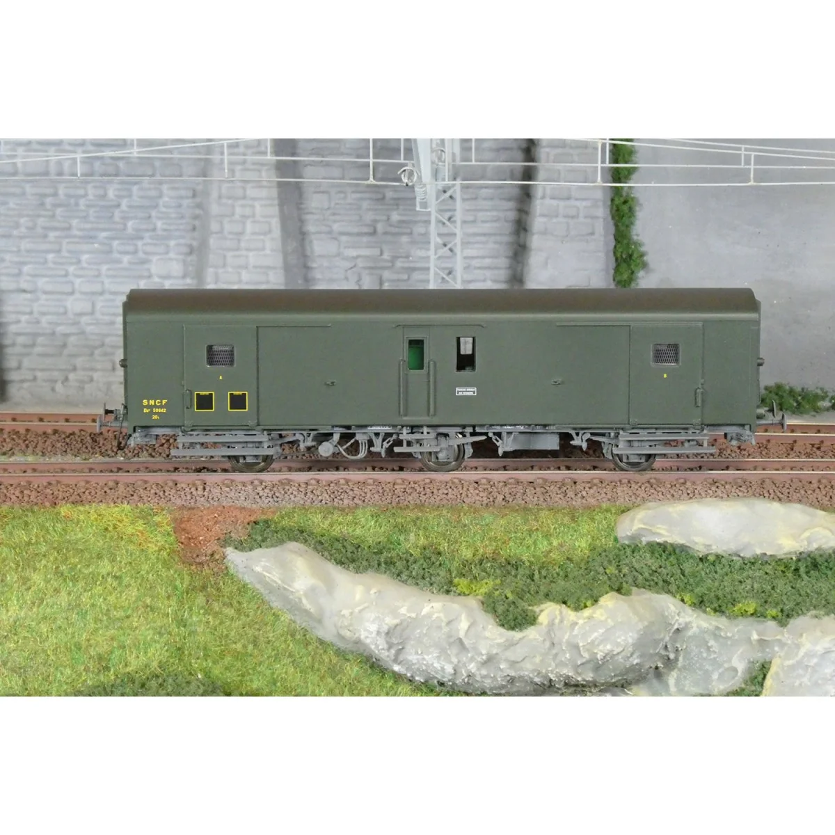 Models World 105 Three-axle baggage car, PLM, Dd2, Green 301, ep.II...