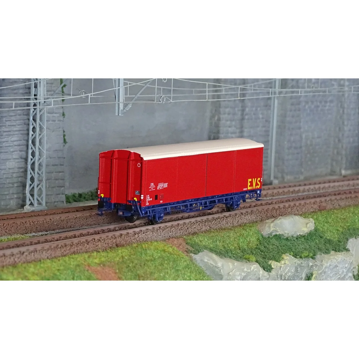 LS Models 30691 EVS Wagon, HSS, SNCF, red/blue, flat sides - Lsm_30691