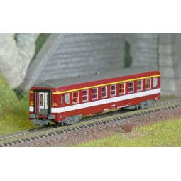 REE Modeles NW331 UIC passenger car, SNCF, A9 Red, Corail logo, yel...