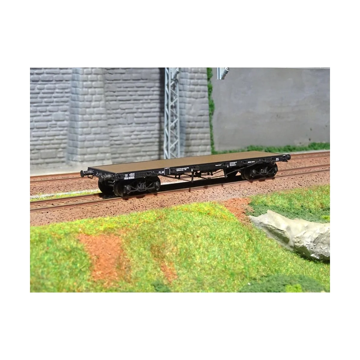 Ree models WB 501 Flat Wagon TP, bogies, without brake control, PLM...