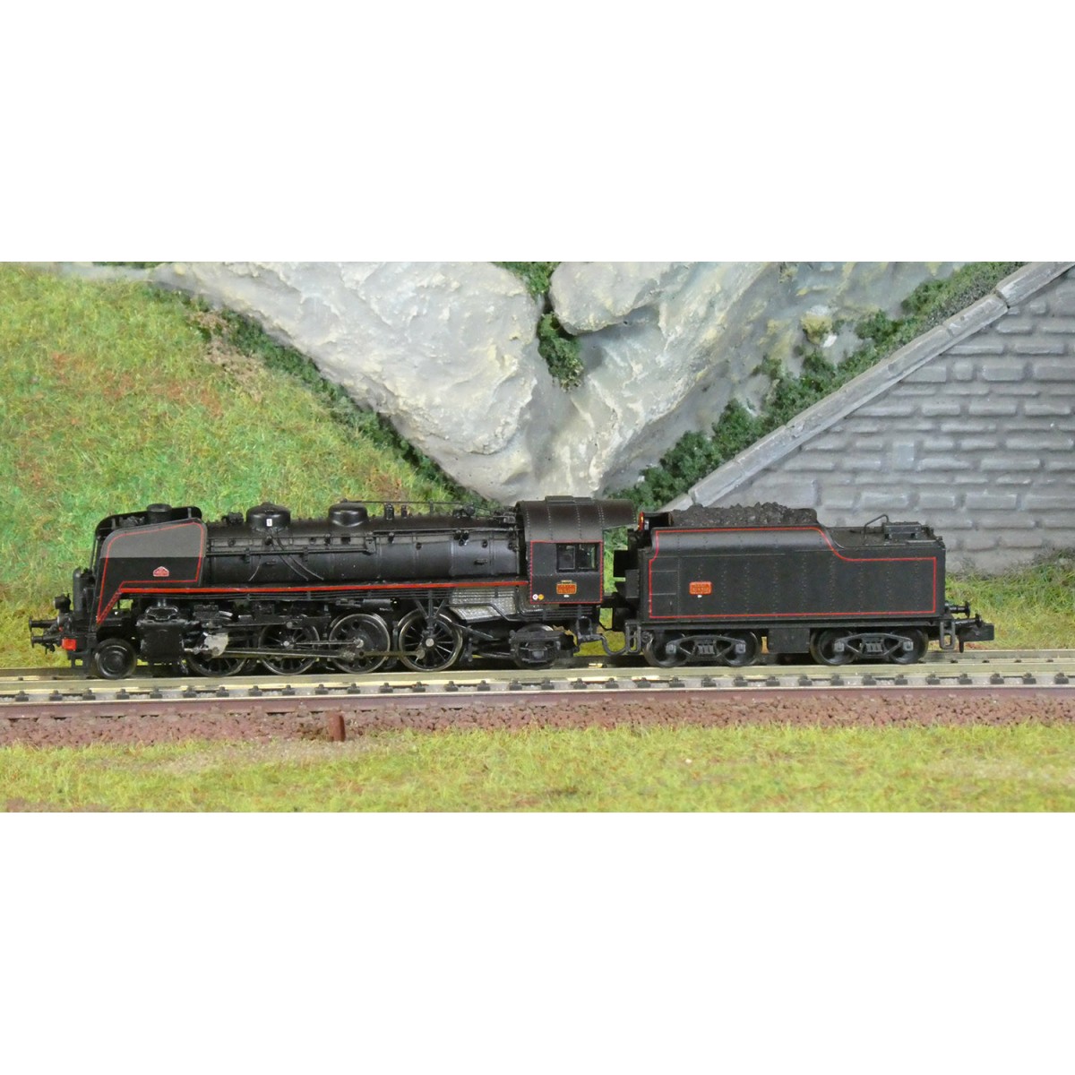 Arnold HN2546S 141 R 568 steam locomotive, SNCF, spoked wheels and ...