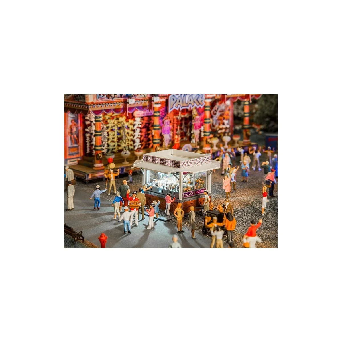 Faller 140478 Model Kit, Plush Toy Catcher - FALLER_140478