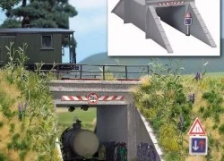 Busch 1409 Concrete Underpass