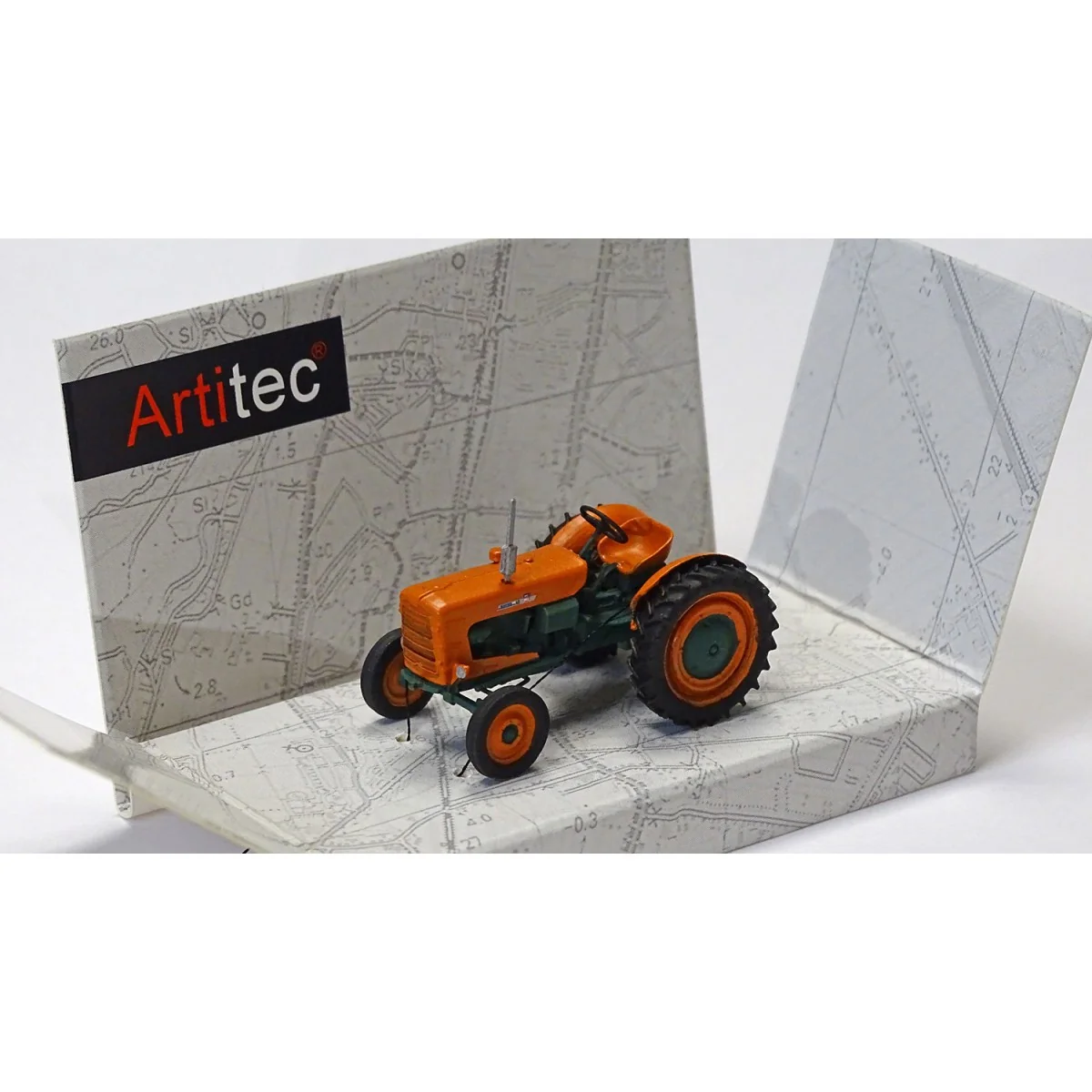 REE Modeles BA010 Tracteur Someca SUPER SOM40 orange avec roues 36' Ree Modeles BA010 - 2