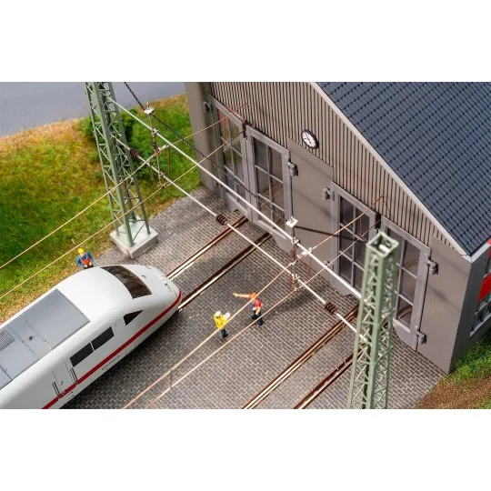 Faller_120079-Faller 120079 Maquette, Remise à locomotives électriques, 2 niveaux
