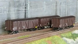 Ree Modeles WB910 Set de 3 wagons TP Couvert pour Primeurs, 4 portes, SNCF, ep.IIIa Ree Modeles WB-910 - 1