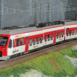 LS Models 17200DC Automotrice électrique 3 éléments RA 39, SBB, Région Alps/TMR, rouge / blanc, St-Bernard Express Ls models Lsm