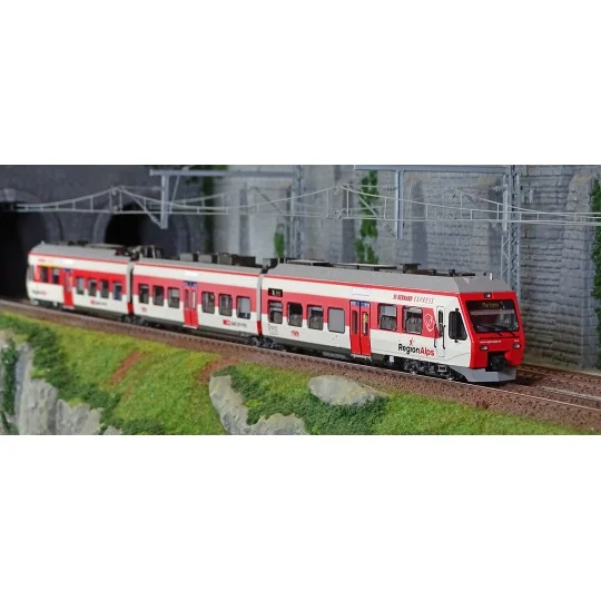 Lsm_17200DC-LS Models 17200DC Automotrice électrique 3 éléments RA 39, SBB, Région Alps/TMR, rouge / blanc, St-Bernard Express
