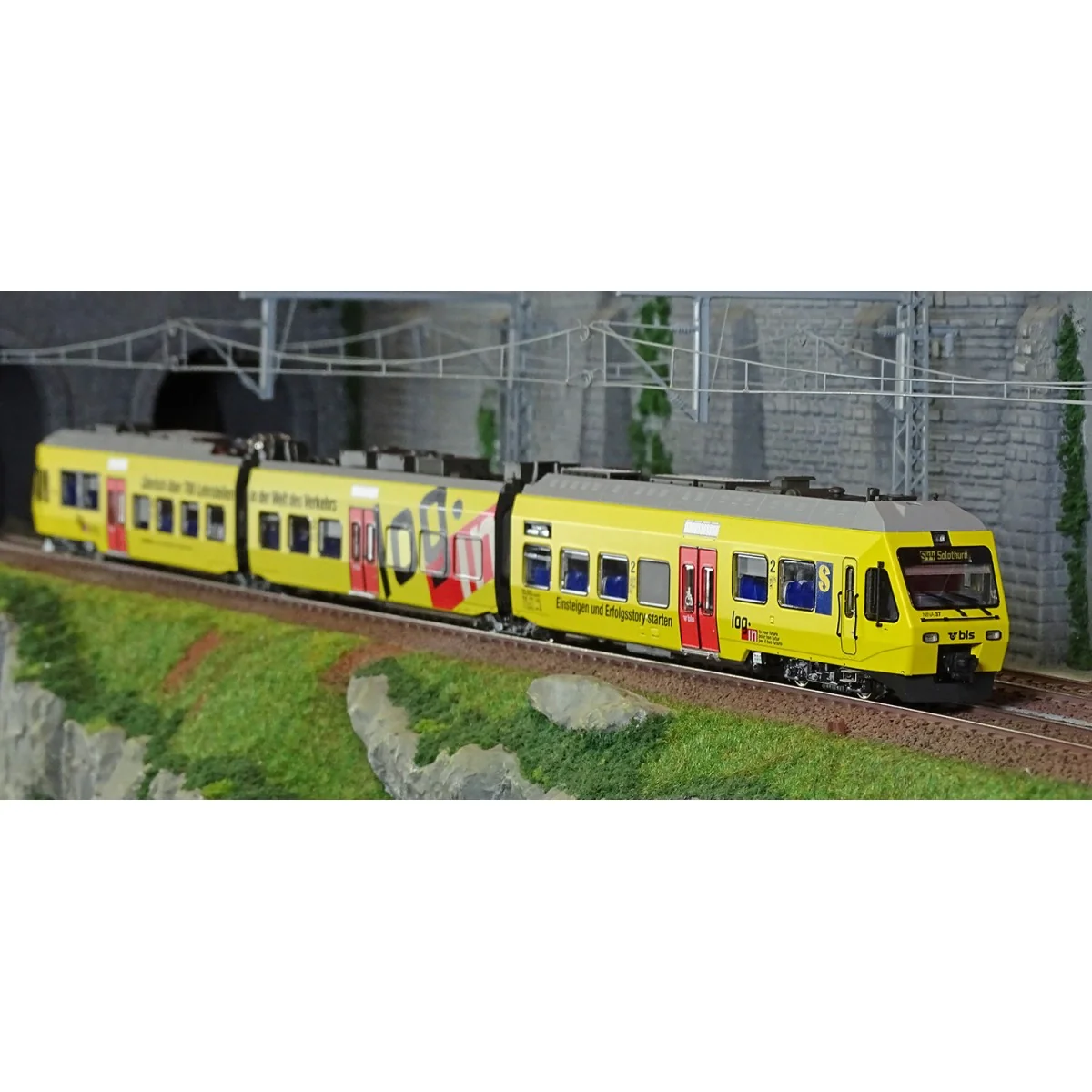 LS Models 17201DCS RABE 525 Nina 3-car electric railcar, BLS, yello...