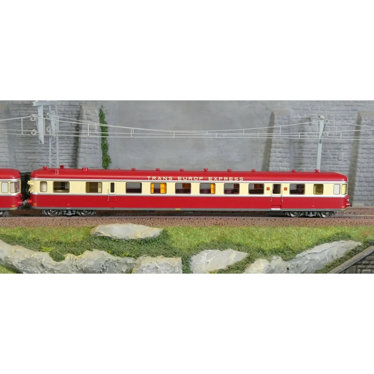 Ree Modeles MB257 RGP 1 X 2774 Railcar, Red TEE, SNCF, NOISY - MB-257