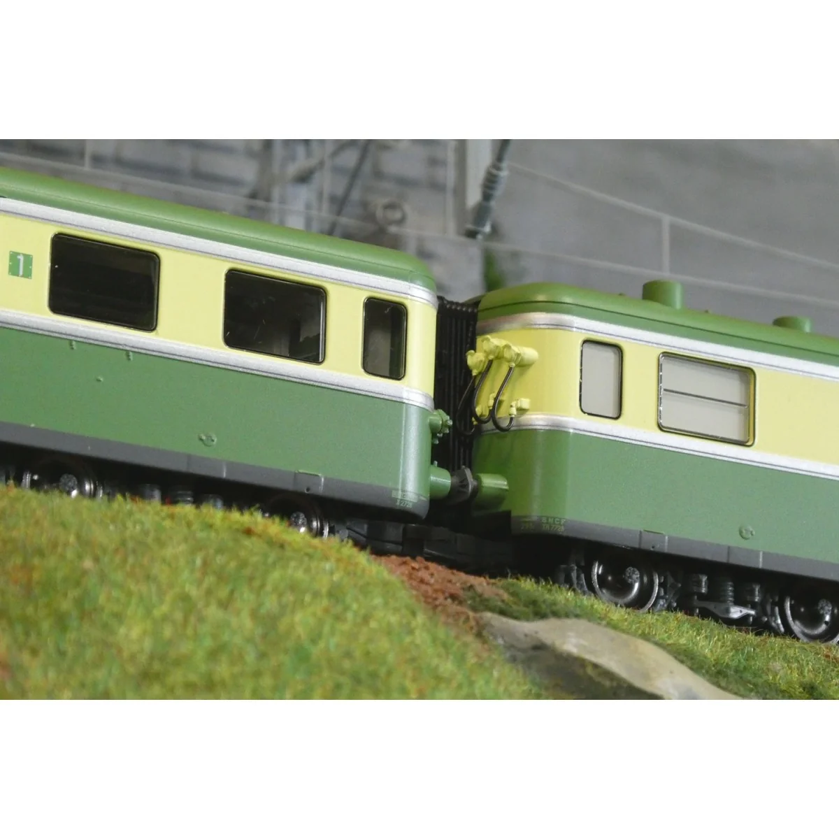 Ree Modeles MB259.S Autorail RGP 1 X 2728, vert, avec cuisine, SNCF, NOISY, digital sonore Ree Modeles MB-259.S - 5
