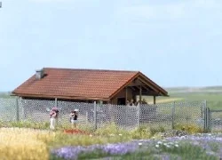 Busch 1017 Wire fence with 2 gates