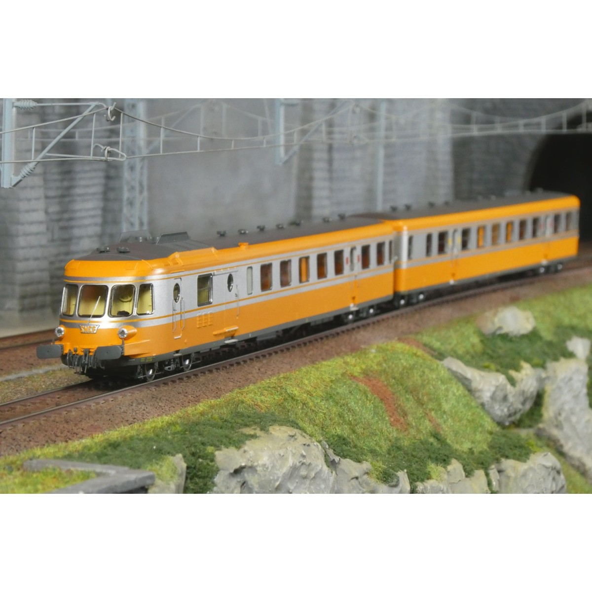 Ree Modeles MB261 RGP 1 X 2726 Railcar, aluminum orange, SNCF, METZ...