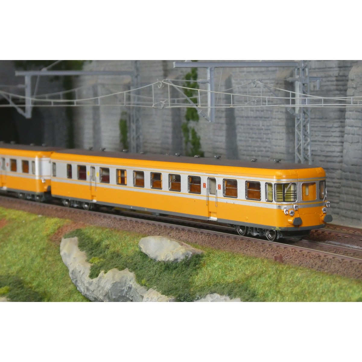 Ree Modeles MB261 RGP 1 X 2726 Railcar, aluminum orange, SNCF, METZ...