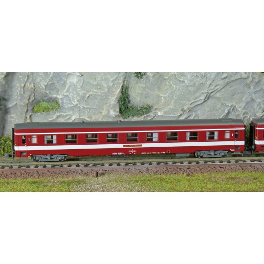 NW-155-REE Modeles NW155 Set of 3 UIC A9 coaches, LE CAPITOLE, with plate, N - 1/160