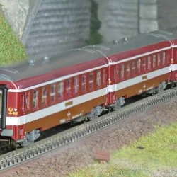 REE Modeles NW155 Set de 3 voitures UIC A9, LE CAPITOLE, avec plaque, N - 1/160 Ree Modeles NW-155 - 1