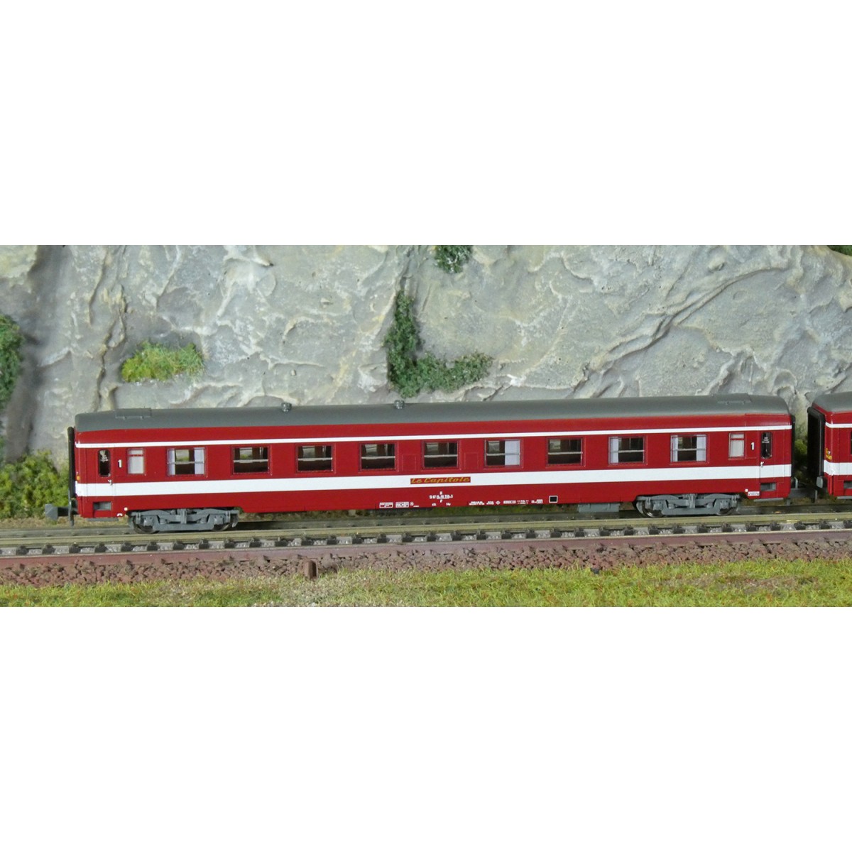 REE Modeles NW156 Set of 3 UIC coaches 2x A9 / 1x A7D, LE CAPITOLE,...