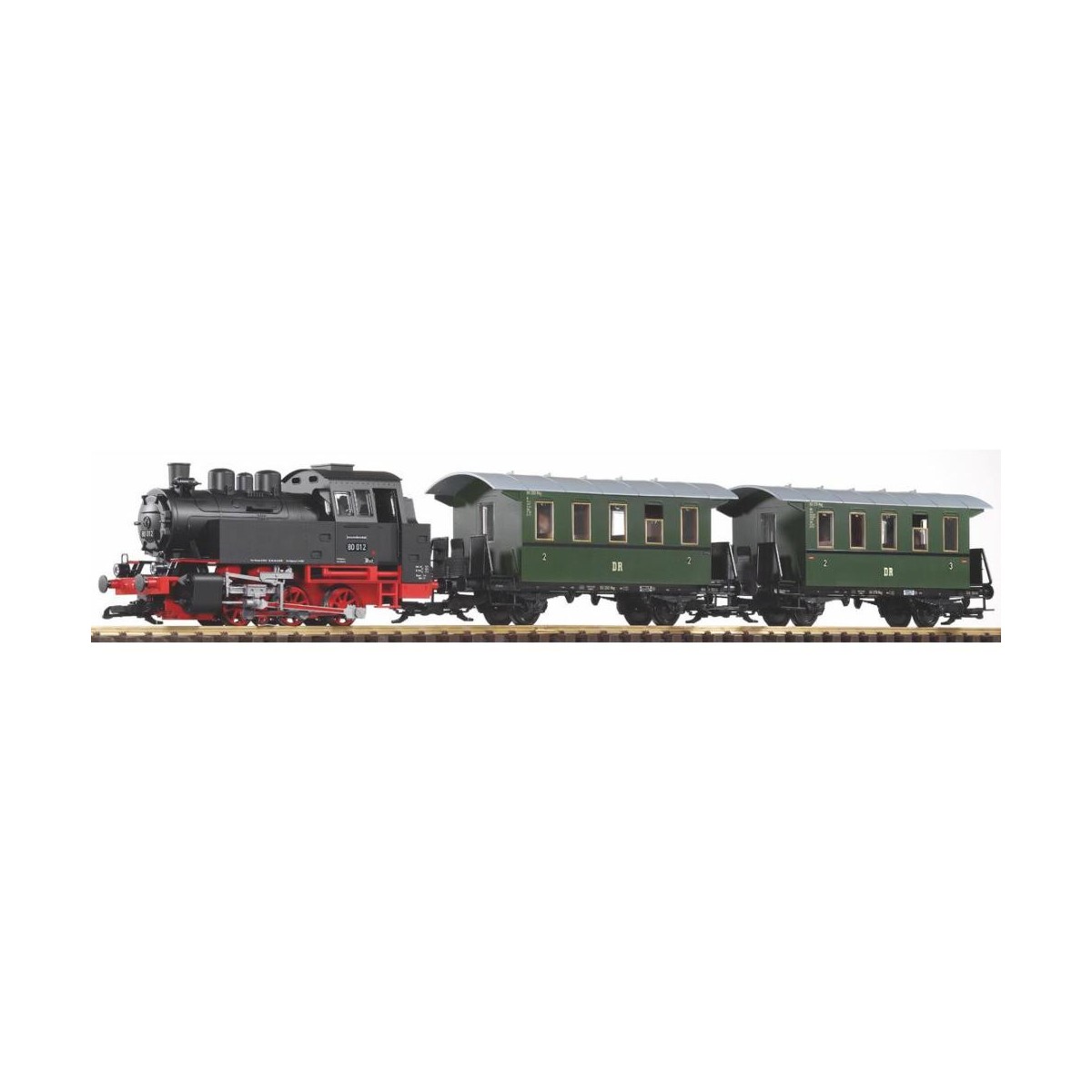 Piko G BR80+WAG box set: BR 80 steam locomotive with sound and smoke generator.