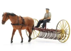 Artitec 387.609 Hay Rake with Horse + Figurine