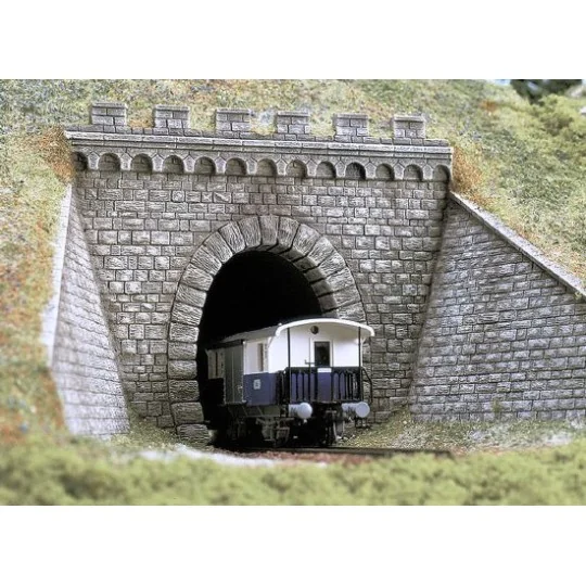 Busch_7022-Busch 7022 Entrée de tunnel une voie avec mur de soutènement
