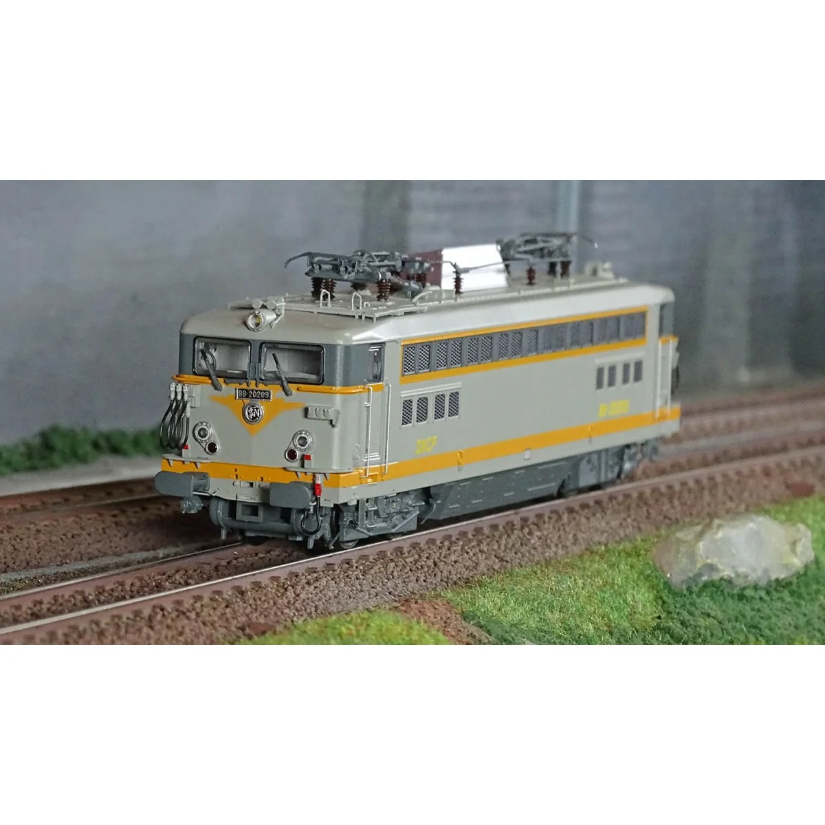 R37 HO41083B Locomotive électrique BB 20204, SNCF, gris béton, Strasbourg Rail 37 - R37 R37_HO41083B - 2