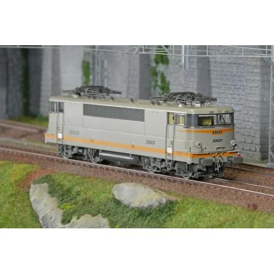 Ree Modeles MB178.S Locomotive électrique BB 9206, SNCF, Béton, Bordeaux, logo Beffara, sonore, panthos motorisés Ree Modeles MB MB-178.S-Ree Modeles MB178.S Locomotive électrique BB 9206, SNCF, Béton, Bordeaux, logo Beffara, sonore, panthos motorisés