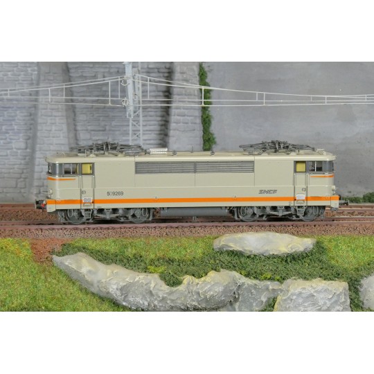 
<!-- begin /var/www/vhosts/nextmodelrc.com/httpdocs/modules/seoaltimages/views/templates/hook/alt.tpl -->
MB-179-Ree Modeles MB179 Locomotive électrique BB 9269, SNCF, Béton, Dijon-Perrigny
<!-- end /var/www/vhosts/nextmodelrc.com/httpdocs/modules/seoaltimages/views/templates/hook/alt.tpl -->
