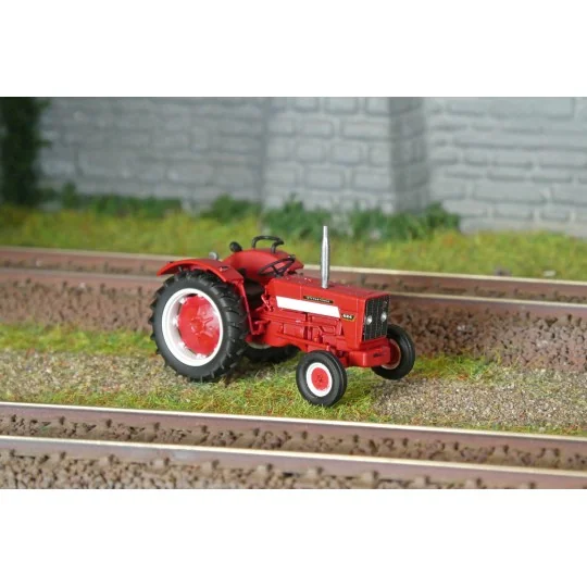 CB-179-REE Models CB179 Mc-Cormick INTERNATIONAL HI 624 Tractor