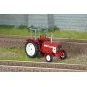 REE Modeles CB180 INTERNATIONAL HI 654 Tractor with roll bar CB-180-REE Modeles CB180 INTERNATIONAL HI 654 Tractor with roll bar