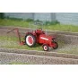 CB-182-REE Modeles CB182 Tracteur INTERNATIONAL HI 624 avec arceau + Lame de Coupe