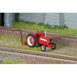 REE Models CB183 INTERNATIONAL HI 624 Tractor + Cutting Blade - CB-183