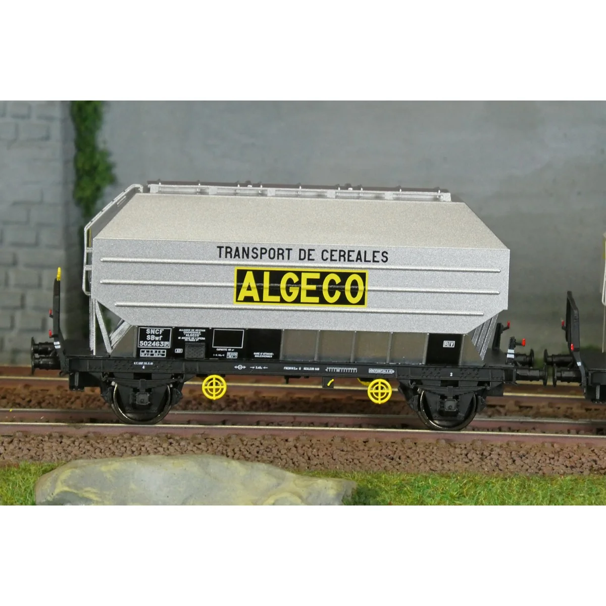 Ree Modeles WB893 Set of 2 grain wagons FRANGECO, SNCF, Algeco, ep....