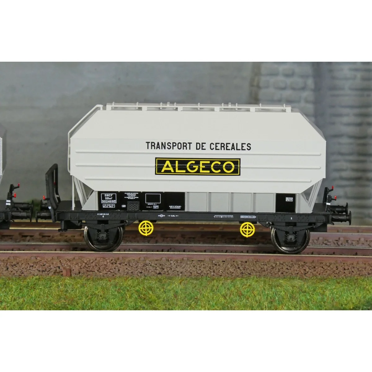 Ree Modeles WB893 Set of 2 grain wagons FRANGECO, SNCF, Algeco, ep....