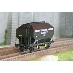 Ree Modeles WB894 Grain Wagon FRANGECO, SNCF, Grands Moulins D'Aren...